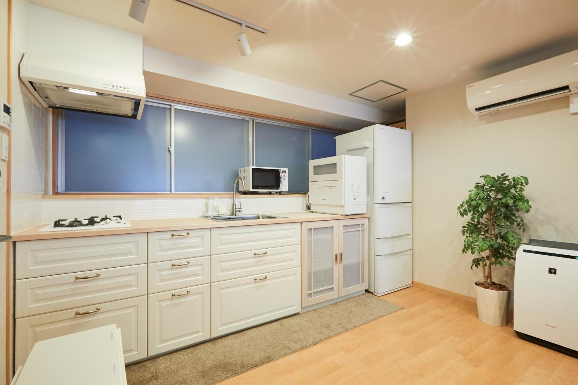 Condominium Hotel Keyakian Tokyo Nihonbashi Eksteriør billede